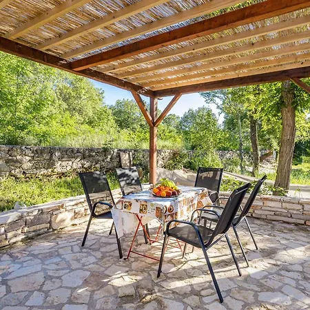 Appartement Paradiso Istriano With Jacuzzi *