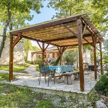 Apartment Paradiso Istriano With Jacuzzi Rovinj