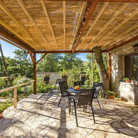 Apartament Paradiso Istriano With Jacuzzi