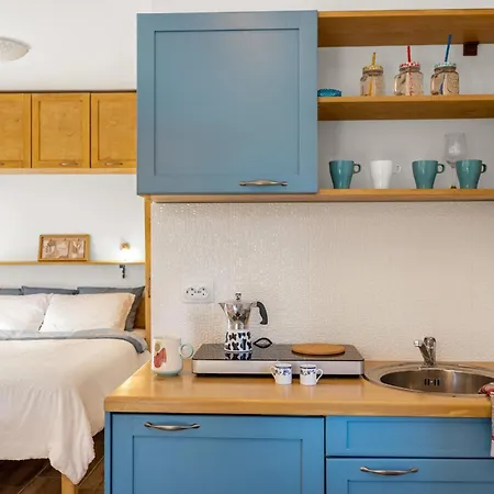Paradiso Istriano With Jacuzzi Apartment Rovinj