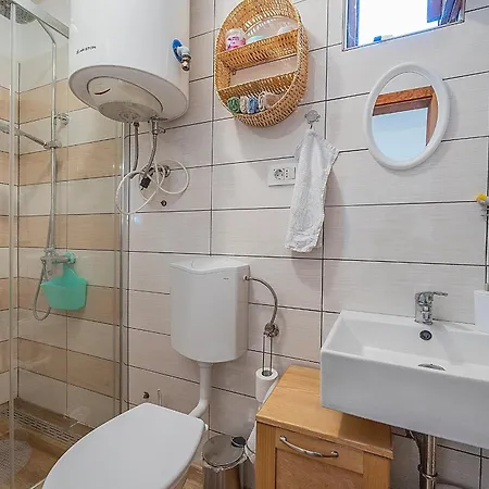 Paradiso Istriano With Jacuzzi Rovinj